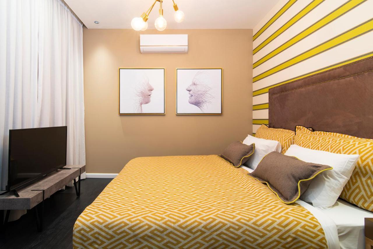 Crown Sea Apart Hotel Tel Aviv Exteriör bild